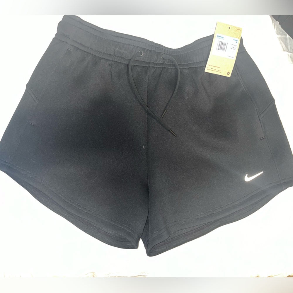 New Nike black women nike shorts